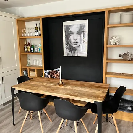 Elegantes Reihenhaus Am Wild Atlantic Way: Apartment *